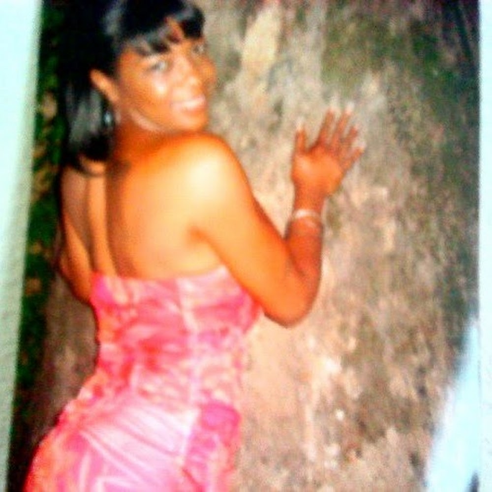 Meet your Posher, Leandria